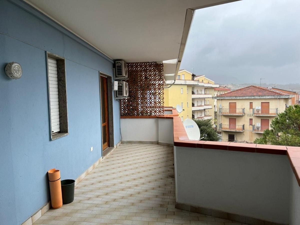 Appartamento Gabbiano Scalea Esterno foto